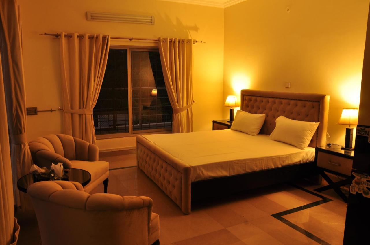 Reina Boutique Hotel - G6/3 Islamabad Exterior foto