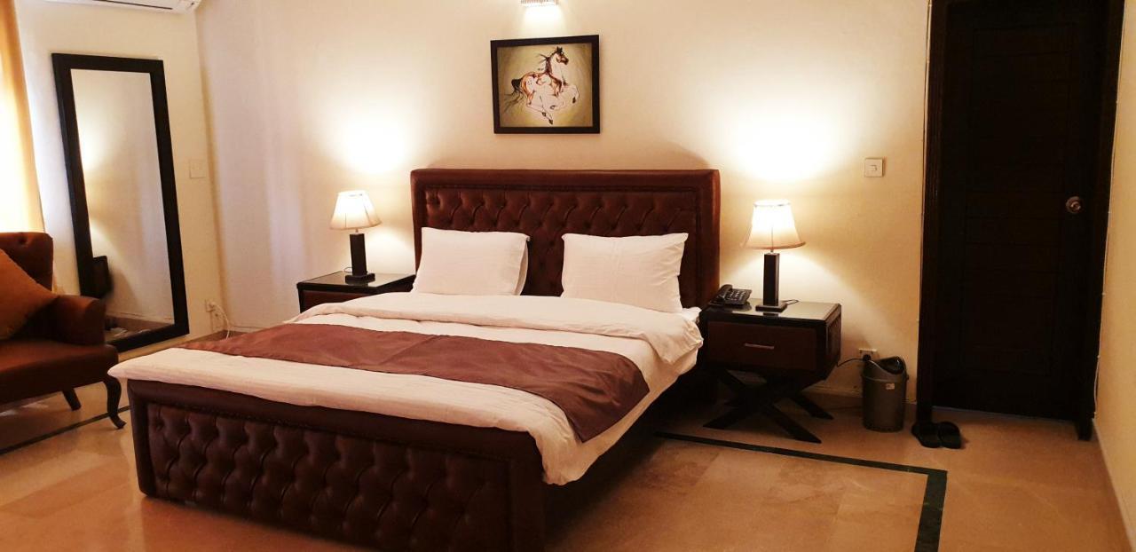 Reina Boutique Hotel - G6/3 Islamabad Exterior foto